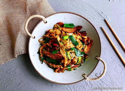 葫芦瓜可以炒肉吃吗视频,家常美味新尝试