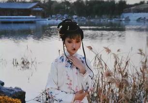 林黛玉吃瓜事件视频播放,古风美食新潮流