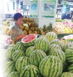 临沂特色吃瓜视频,吃瓜视频里的清凉滋味